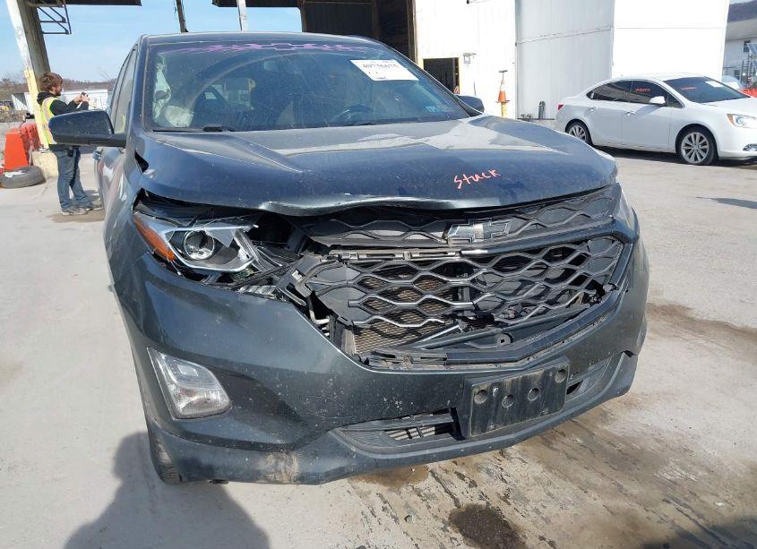 Photo 6 of 2019 Chevrolet Equinox LT (VIN 3GNAXUEV2KS680742)