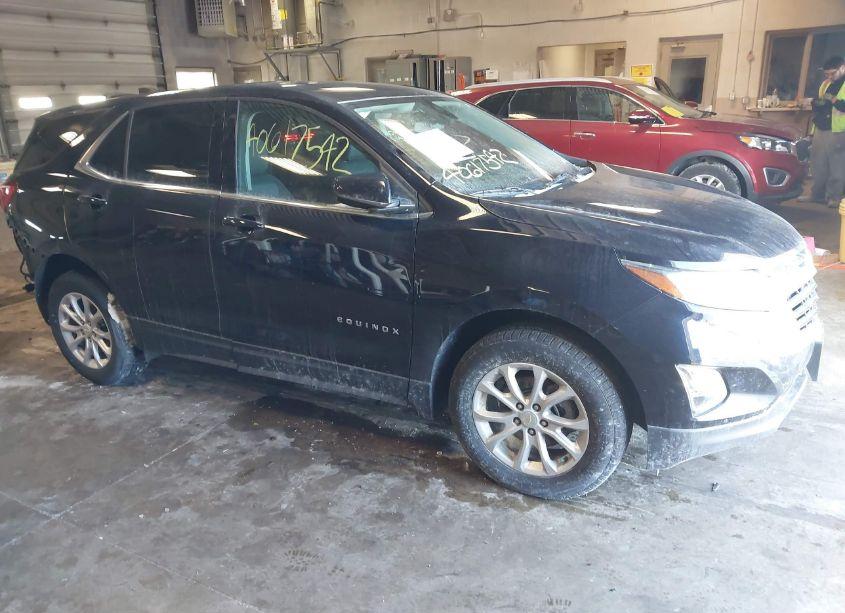 2020 Chevrolet Equinox AWD LT 1.5L TURBO (VIN 3GNAXUEV2LS582389) main photo