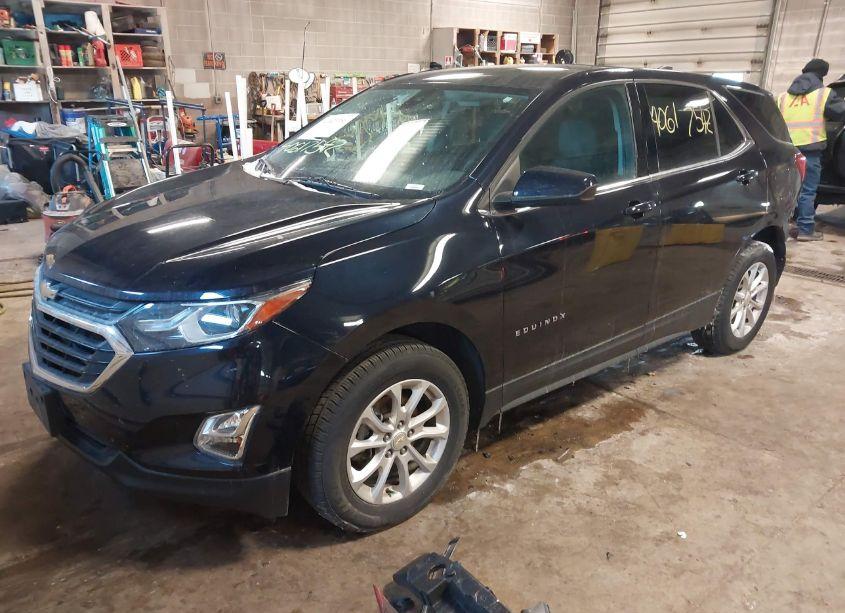 Photo 2 of 2020 Chevrolet Equinox AWD LT 1.5L TURBO (VIN 3GNAXUEV2LS582389)