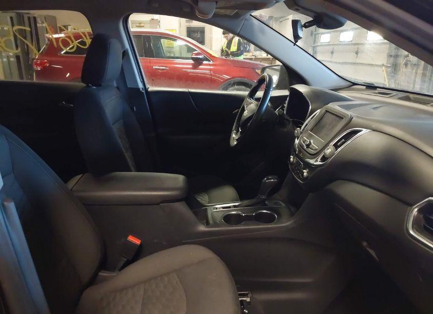 Photo 5 of 2020 Chevrolet Equinox AWD LT 1.5L TURBO (VIN 3GNAXUEV2LS582389)