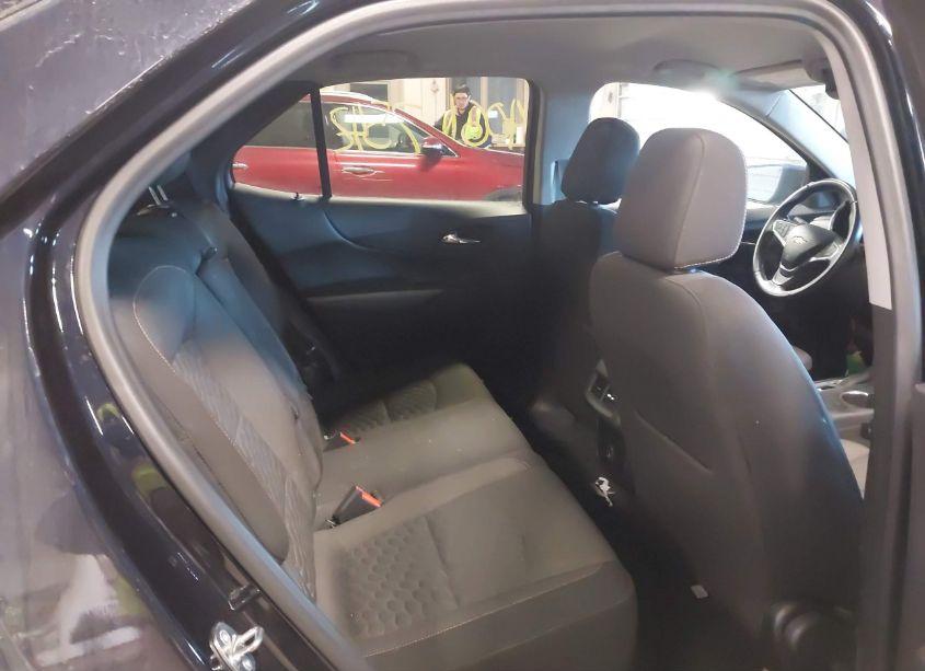Photo 8 of 2020 Chevrolet Equinox AWD LT 1.5L TURBO (VIN 3GNAXUEV2LS582389)