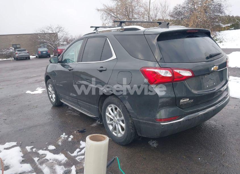 Photo 3 of 2021 Chevrolet Equinox AWD LT (VIN 3GNAXUEV2ML379837)