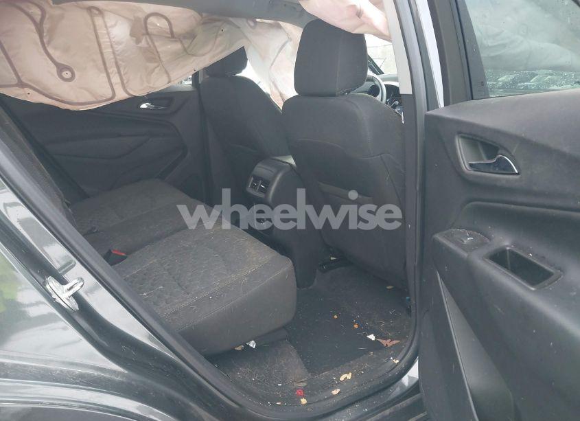 Photo 8 of 2021 Chevrolet Equinox AWD LT (VIN 3GNAXUEV2ML379837)