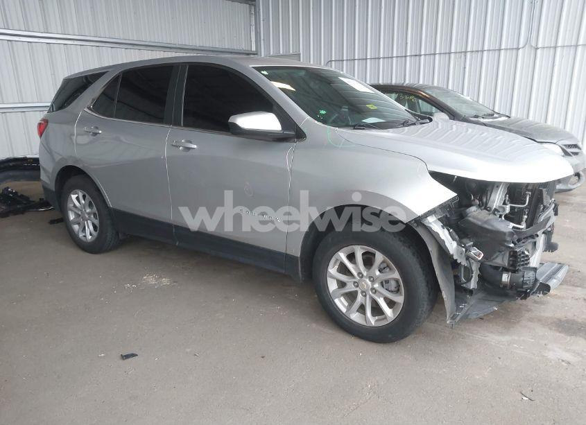 2021 Chevrolet Equinox AWD LT (VIN 3GNAXUEV2MS132372) main photo