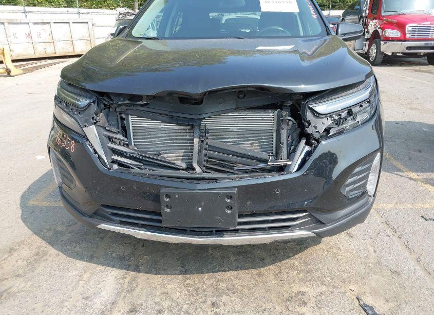 Photo 6 of 2022 Chevrolet Equinox AWD LT (VIN 3GNAXUEV2NL128107)