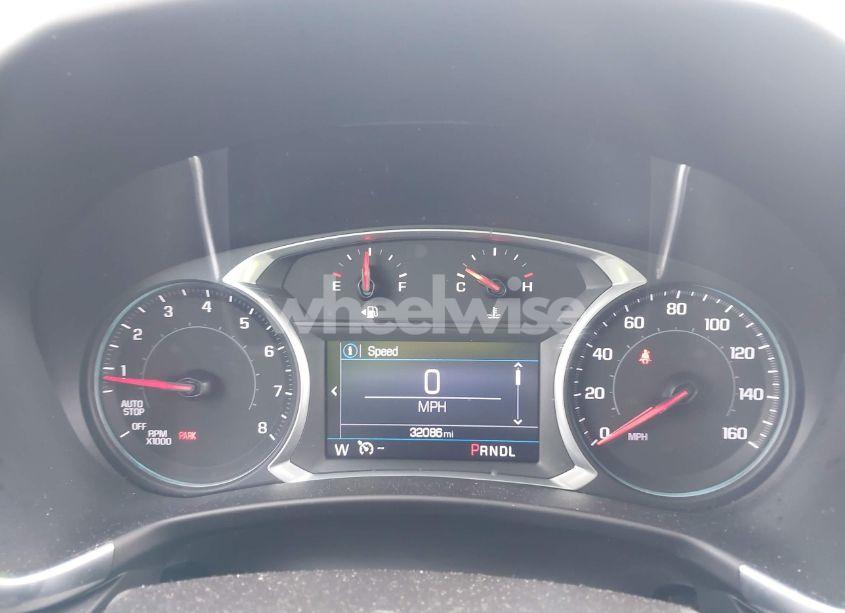 Photo 7 of 2022 Chevrolet Equinox AWD LT (VIN 3GNAXUEV2NL180174)