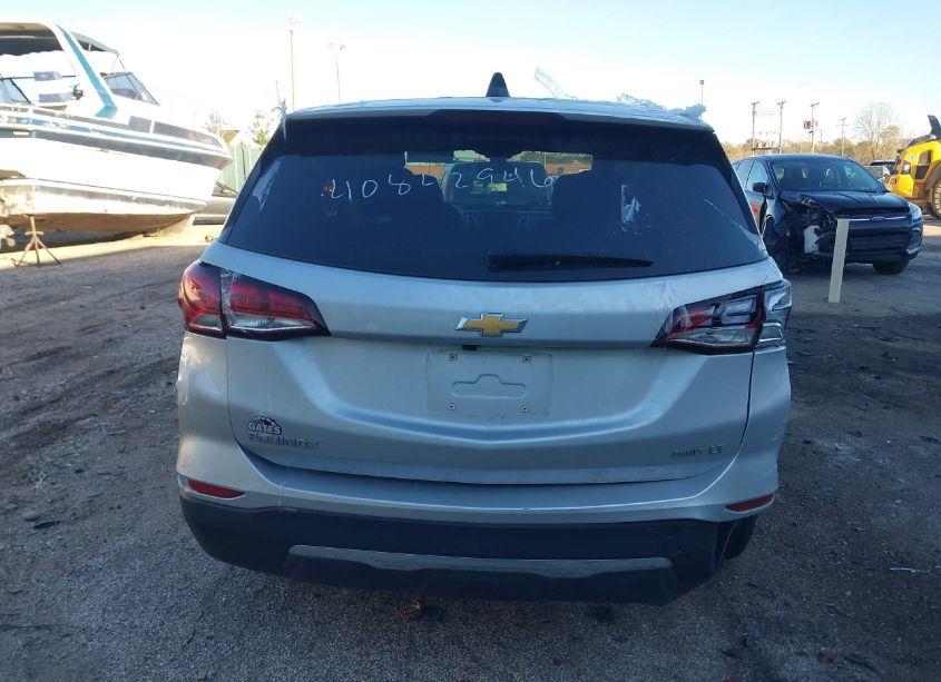 Photo 16 of 2022 Chevrolet Equinox AWD LT (VIN 3GNAXUEV2NL190803)