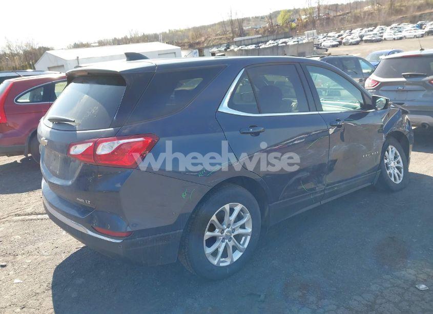 Photo 4 of 2019 Chevrolet Equinox LT (VIN 3GNAXUEV3KL105530)
