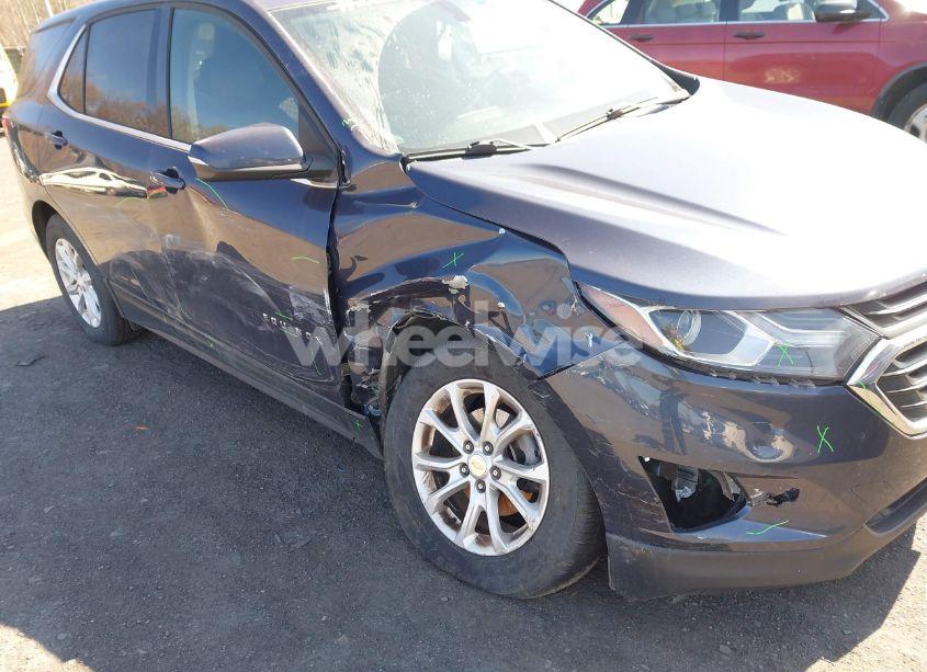 Photo 6 of 2019 Chevrolet Equinox LT (VIN 3GNAXUEV3KL105530)