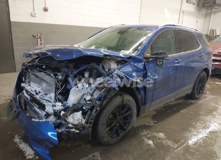 Photo 2 of 2019 Chevrolet Equinox LT (VIN 3GNAXUEV3KS529778)