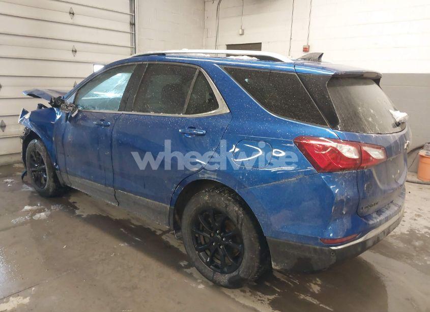 Photo 3 of 2019 Chevrolet Equinox LT (VIN 3GNAXUEV3KS529778)