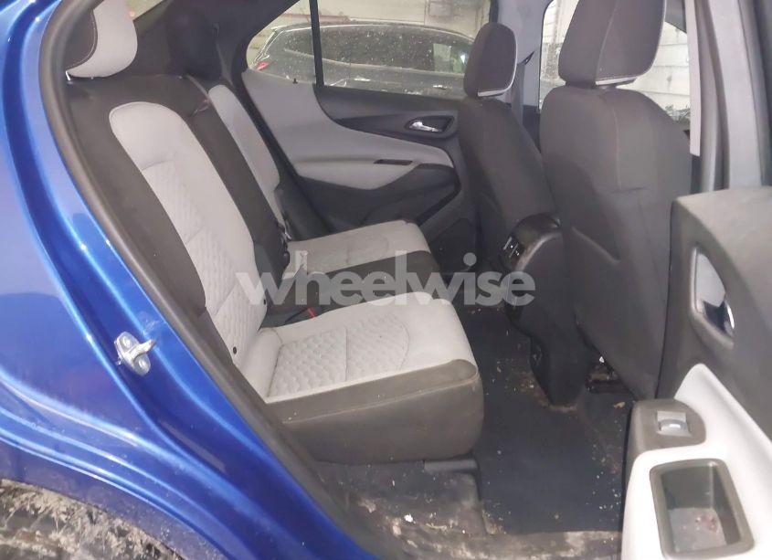 Photo 8 of 2019 Chevrolet Equinox LT (VIN 3GNAXUEV3KS529778)