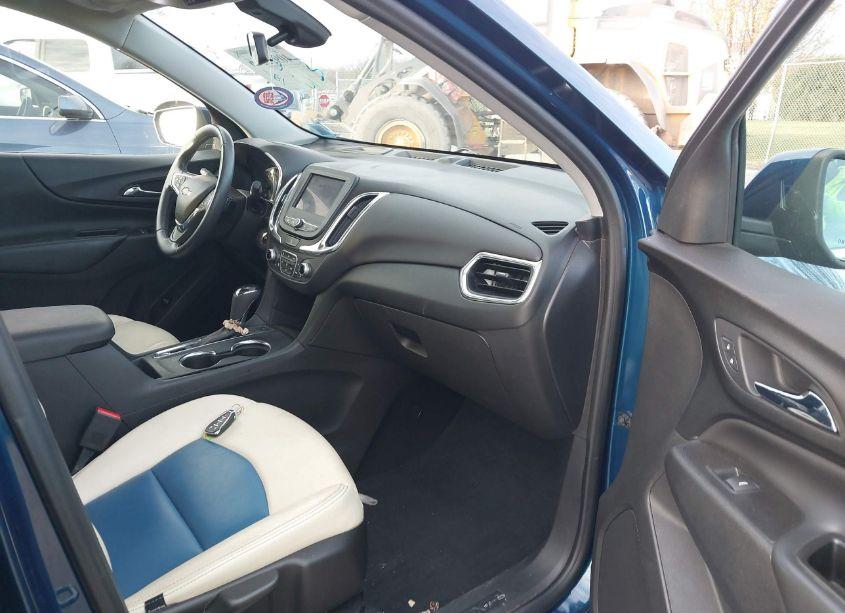 Photo 5 of 2020 Chevrolet Equinox AWD LT 1.5L TURBO (VIN 3GNAXUEV3LL322576)