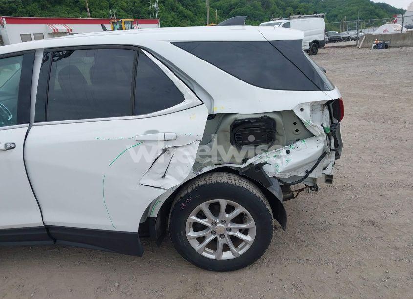 Photo 6 of 2020 Chevrolet Equinox AWD LT 1.5L TURBO (VIN 3GNAXUEV3LS629106)