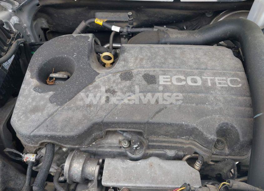 Photo 10 of 2021 Chevrolet Equinox AWD LT (VIN 3GNAXUEV3MS133823)