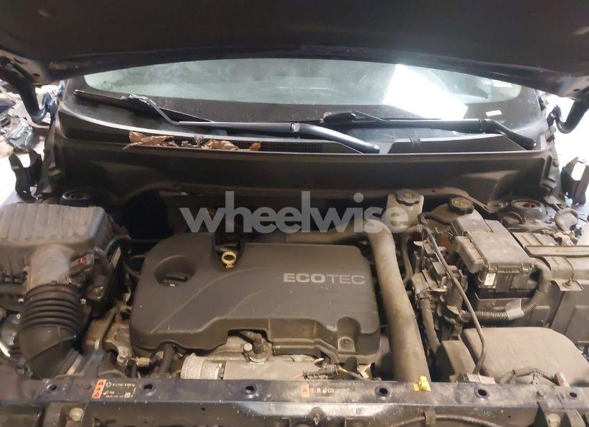 Photo 10 of 2022 Chevrolet Equinox AWD LT (VIN 3GNAXUEV3NL271616)