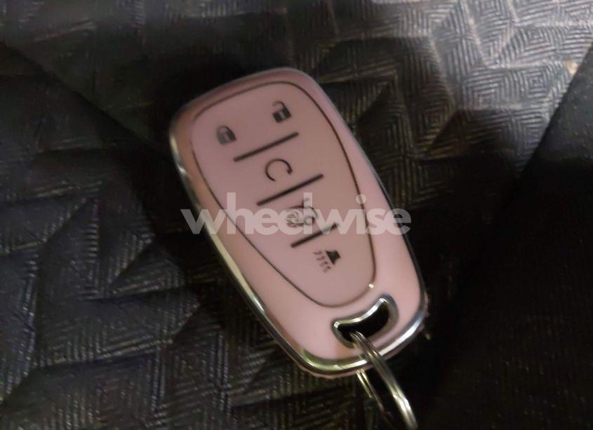 Photo 11 of 2022 Chevrolet Equinox AWD LT (VIN 3GNAXUEV3NL271616)