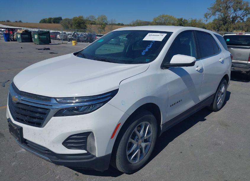 Photo 2 of 2022 Chevrolet Equinox AWD LT (VIN 3GNAXUEV3NL292966)