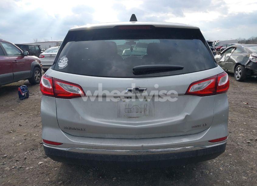 Photo 16 of 2019 Chevrolet Equinox LT (VIN 3GNAXUEV4KL168233)