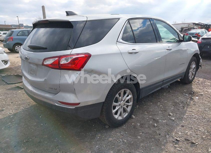Photo 4 of 2019 Chevrolet Equinox LT (VIN 3GNAXUEV4KL168233)