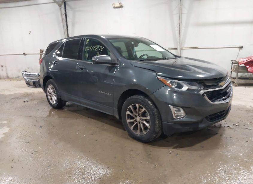 2019 Chevrolet Equinox LT (VIN 3GNAXUEV4KL295435) main photo