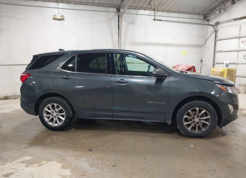 Photo 13 of 2019 Chevrolet Equinox LT (VIN 3GNAXUEV4KL295435)