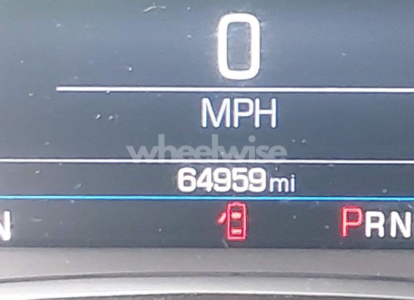 Photo 15 of 2019 Chevrolet Equinox LT (VIN 3GNAXUEV4KS554897)