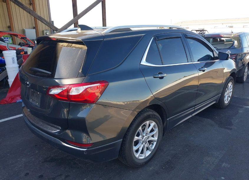 Photo 4 of 2019 Chevrolet Equinox LT (VIN 3GNAXUEV4KS564703)