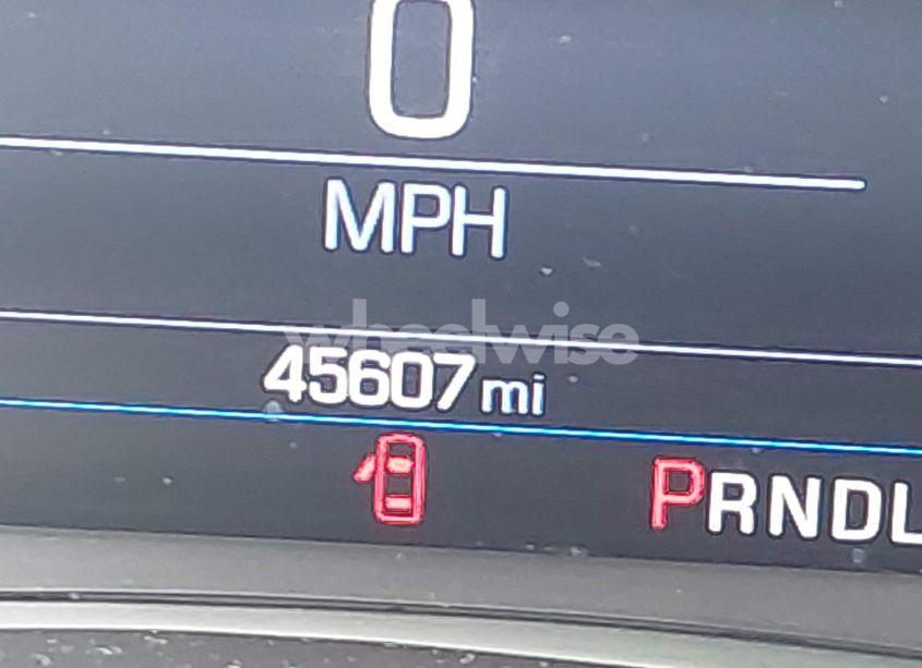 Photo 15 of 2019 Chevrolet Equinox LT (VIN 3GNAXUEV4KS603211)