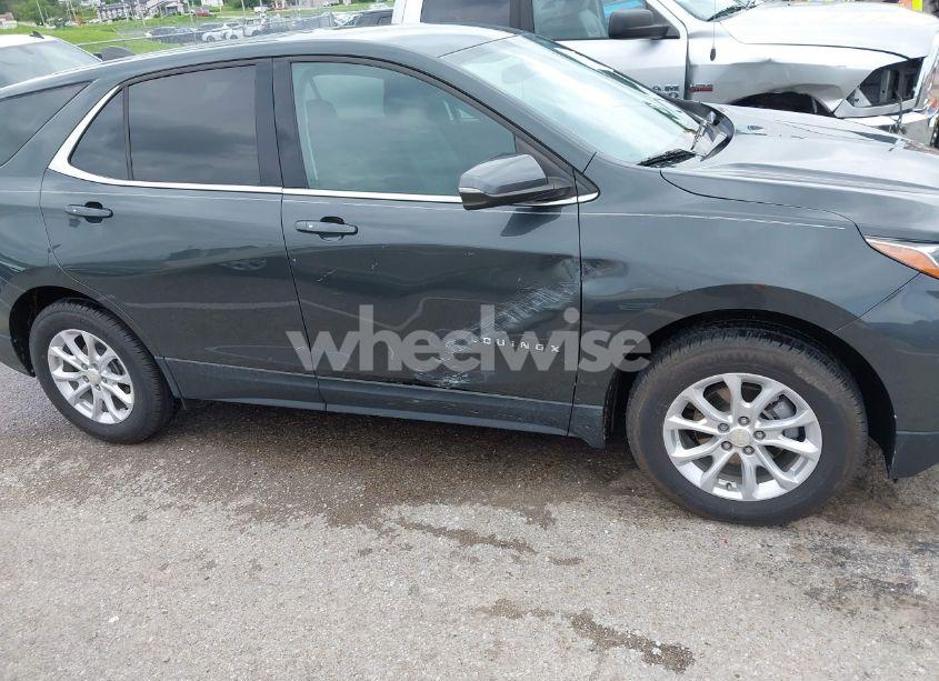 Photo 6 of 2019 Chevrolet Equinox LT (VIN 3GNAXUEV4KS603211)