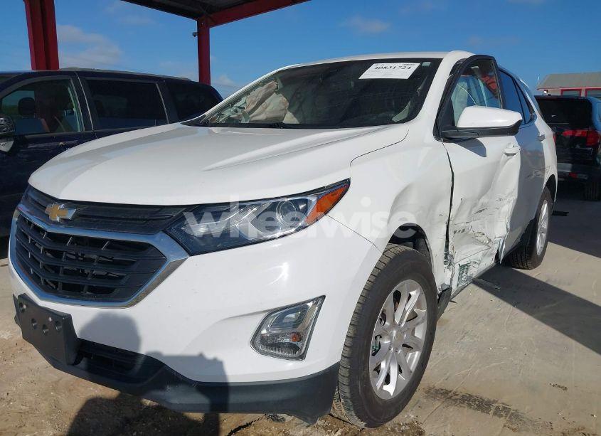 Photo 2 of 2021 Chevrolet Equinox AWD LT (VIN 3GNAXUEV4MS128954)