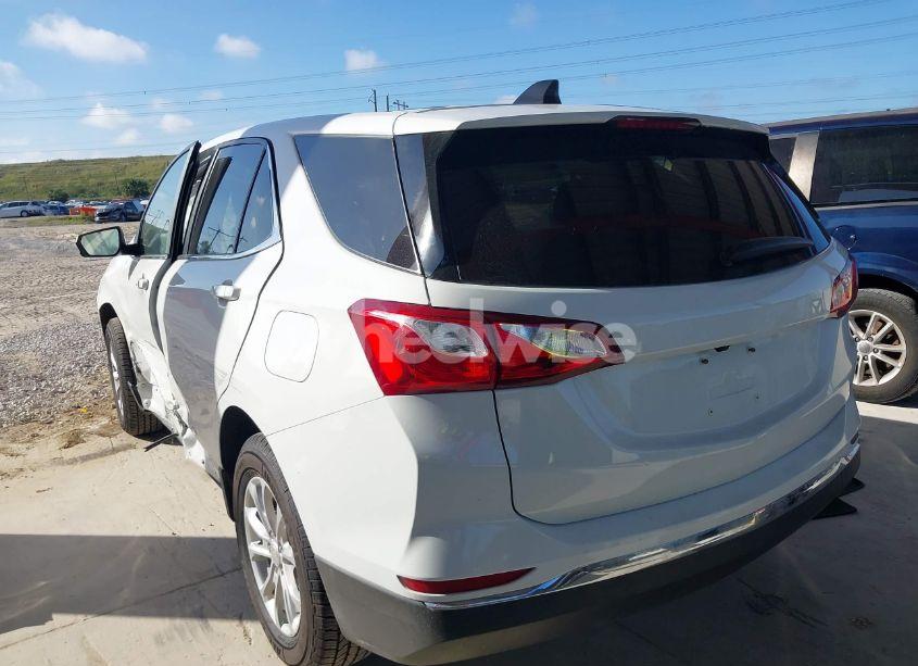 Photo 3 of 2021 Chevrolet Equinox AWD LT (VIN 3GNAXUEV4MS128954)