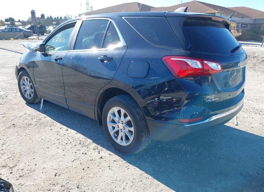 Photo 3 of 2021 Chevrolet Equinox AWD LT (VIN 3GNAXUEV4MS130137)
