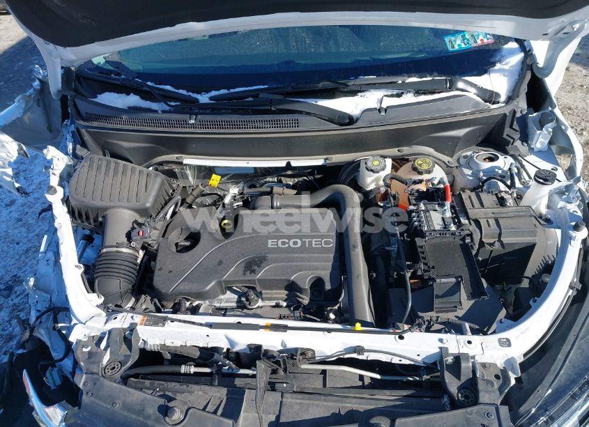 Photo 10 of 2022 Chevrolet Equinox AWD LT (VIN 3GNAXUEV4NL121370)