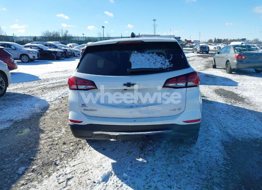 Photo 16 of 2022 Chevrolet Equinox AWD LT (VIN 3GNAXUEV4NL121370)