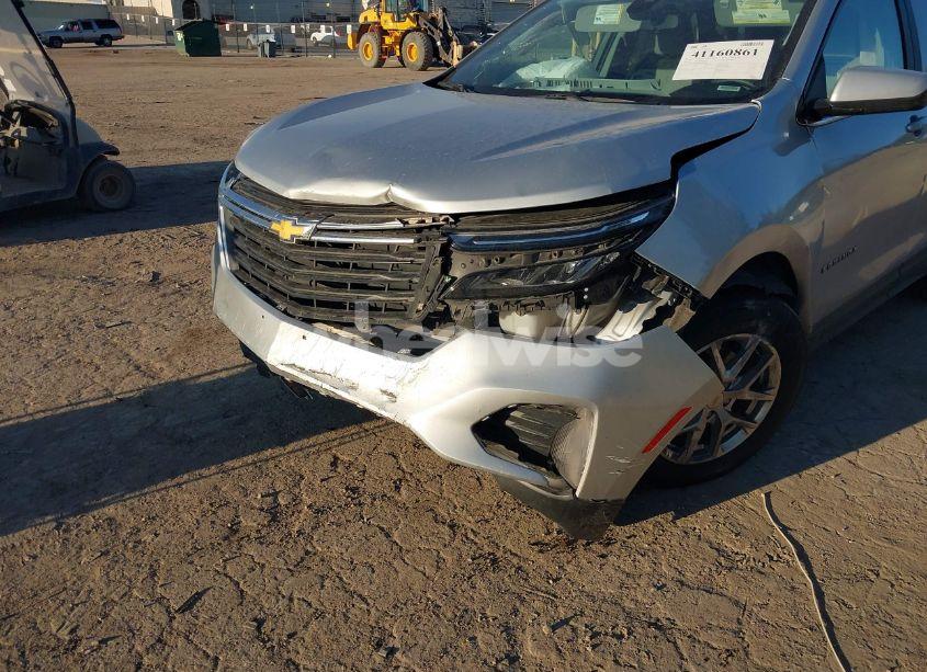 Photo 6 of 2022 Chevrolet Equinox AWD LT (VIN 3GNAXUEV4NL188020)