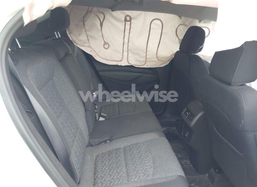 Photo 8 of 2022 Chevrolet Equinox AWD LT (VIN 3GNAXUEV4NL238687)