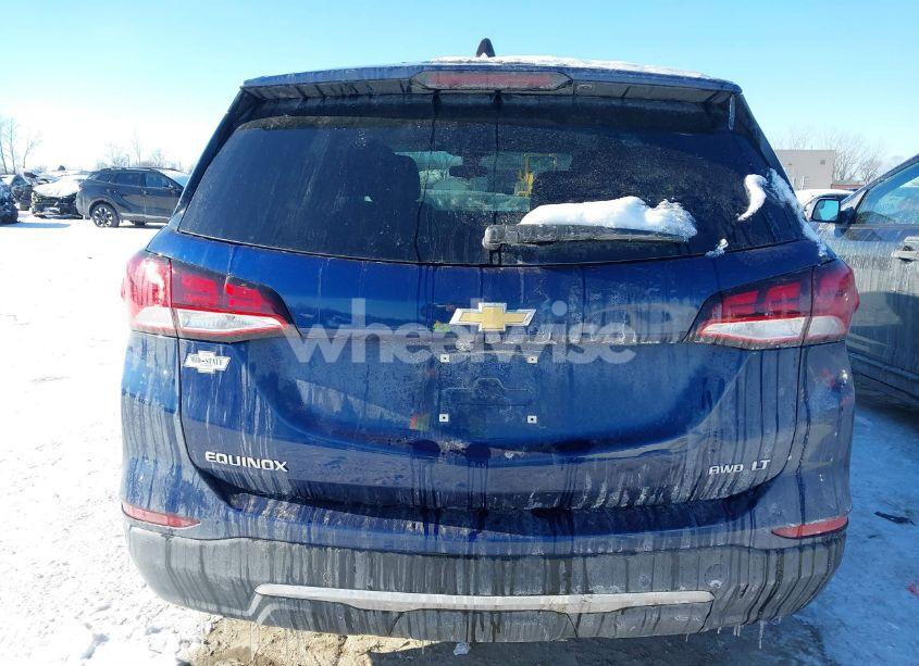 Photo 16 of 2022 Chevrolet Equinox AWD LT (VIN 3GNAXUEV4NL238737)