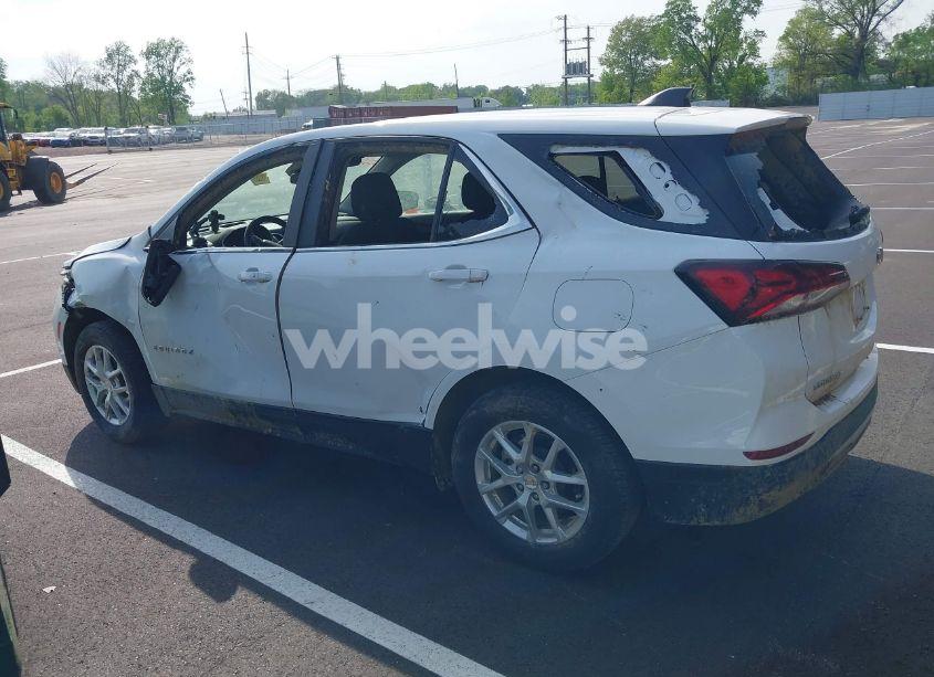 Photo 14 of 2022 Chevrolet Equinox AWD LT (VIN 3GNAXUEV4NL308611)