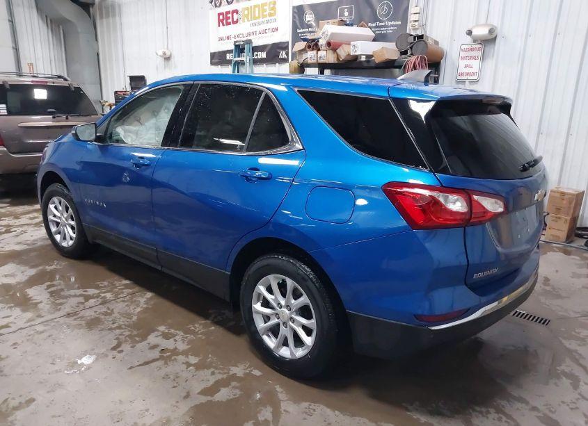 Photo 3 of 2019 Chevrolet Equinox LT (VIN 3GNAXUEV5KS503604)