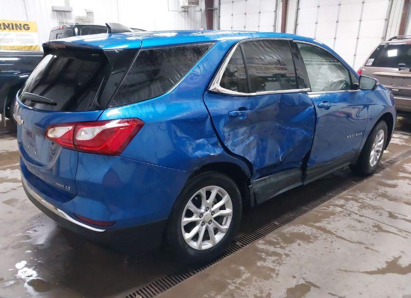Photo 4 of 2019 Chevrolet Equinox LT (VIN 3GNAXUEV5KS503604)