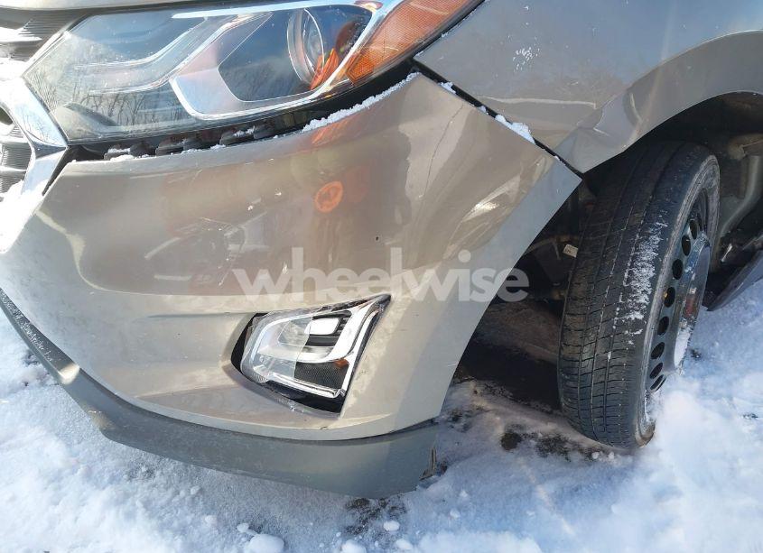 Photo 19 of 2019 Chevrolet Equinox LT (VIN 3GNAXUEV5KS545352)