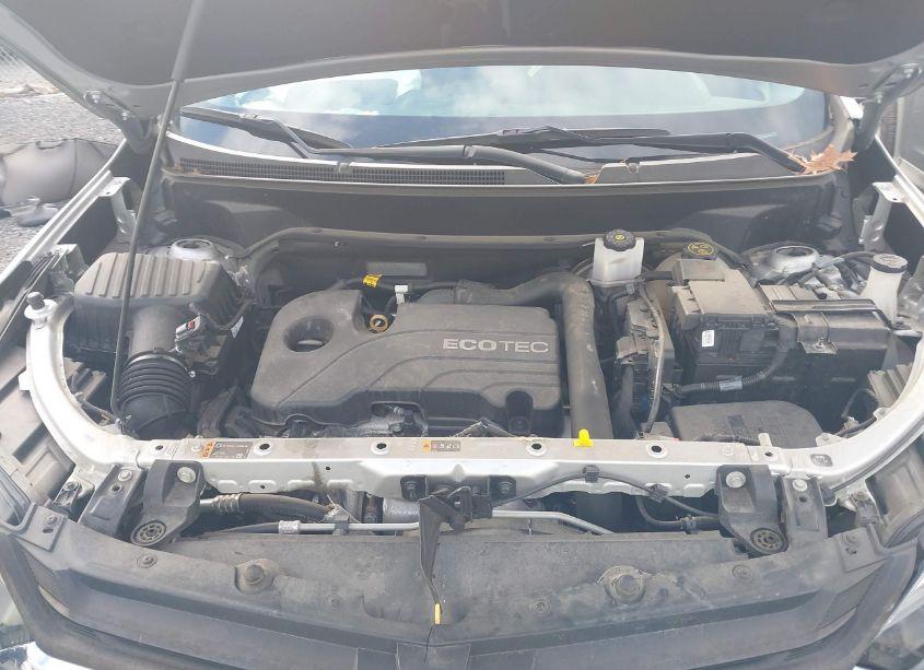 Photo 10 of 2019 Chevrolet Equinox LT (VIN 3GNAXUEV5KS663594)