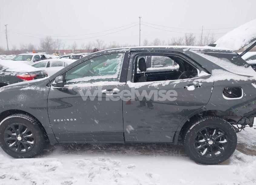 Photo 15 of 2019 Chevrolet Equinox LT (VIN 3GNAXUEV5KS674952)