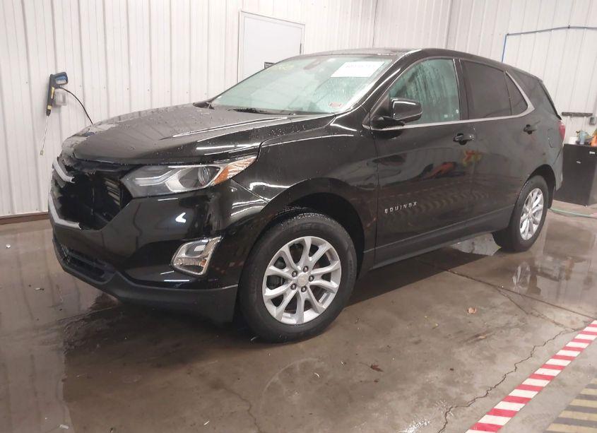 Photo 2 of 2020 Chevrolet Equinox AWD LT 1.5L TURBO (VIN 3GNAXUEV5LL114876)