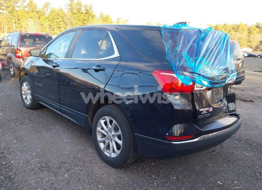 Photo 3 of 2021 Chevrolet Equinox AWD LT (VIN 3GNAXUEV5MS105716)