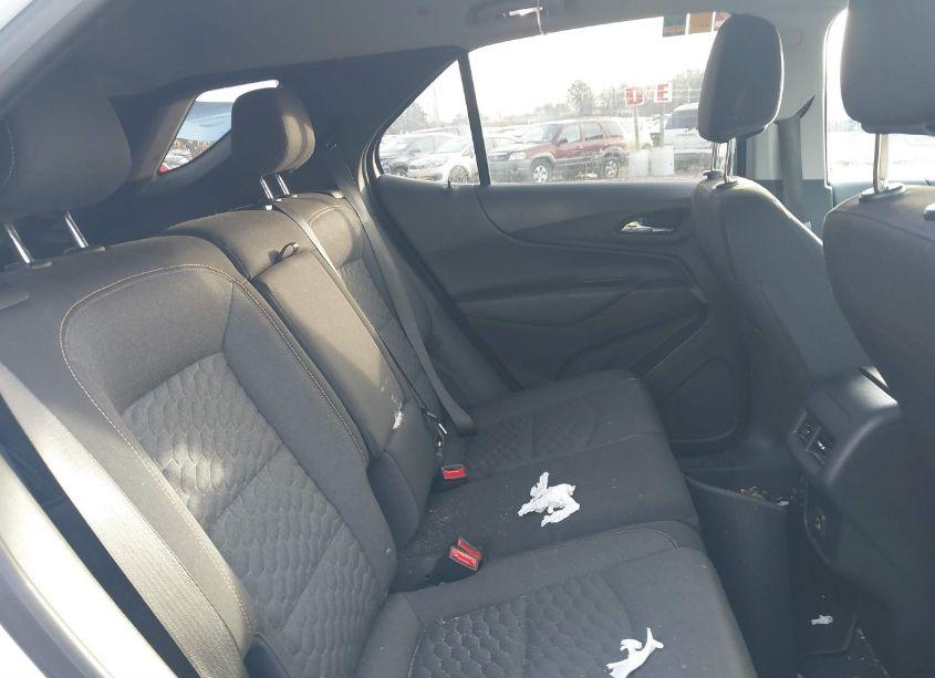 Photo 8 of 2021 Chevrolet Equinox AWD LT (VIN 3GNAXUEV5MS114335)