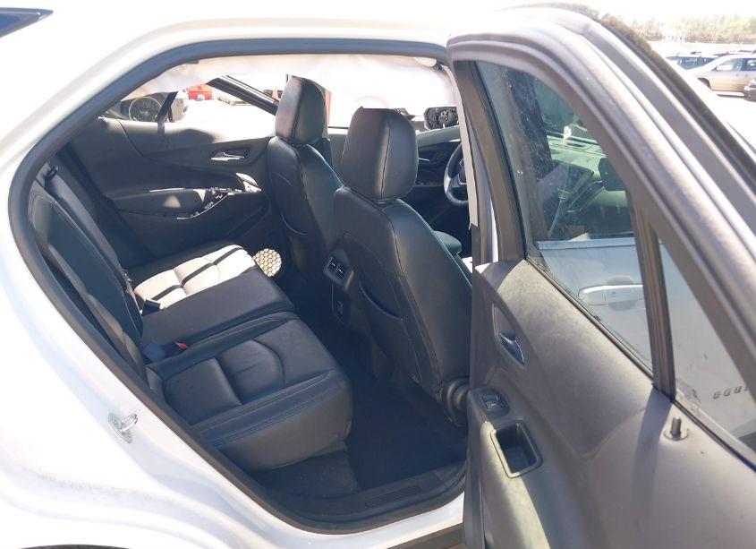 Photo 8 of 2022 Chevrolet Equinox AWD LT (VIN 3GNAXUEV5NL227195)