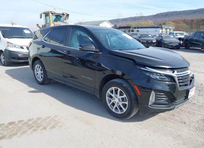 2022 Chevrolet Equinox AWD LT (VIN 3GNAXUEV5NL305622) main photo