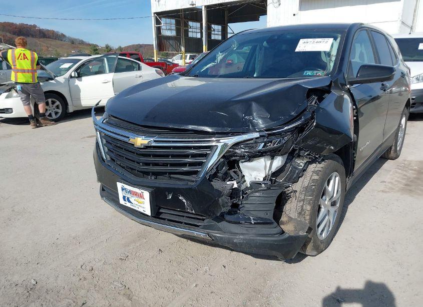 Photo 6 of 2022 Chevrolet Equinox AWD LT (VIN 3GNAXUEV5NL305622)
